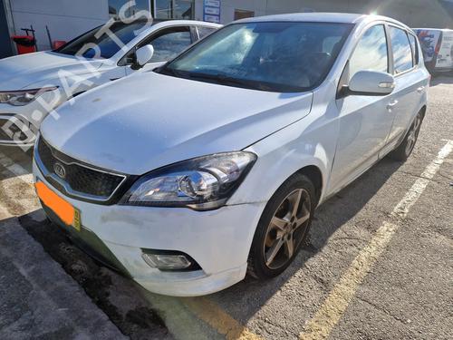 Used Parts KIA CEE'D Hatchback (ED) 1.6 CRDi 90 (90 hp) 4292266