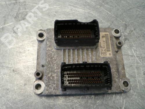 Engine control unit (ECU) FIAT PUNTO (188_) 1.2 16V 80 (188.233, .235, .253, .255, .333, .353, .639,... 0261206980 ; A152; 