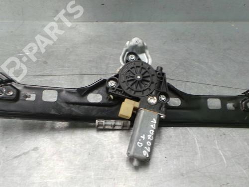 Rear right window mechanism MERCEDES-BENZ C-CLASS (W203) C 220 CDI (203.008) (150 hp) A2038203042; 