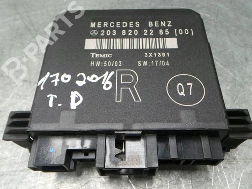 Moduł elektroniczny MERCEDES-BENZ C-CLASS (W203) C 220 CDI (203.008) 2038202285 ; 3X1391; 