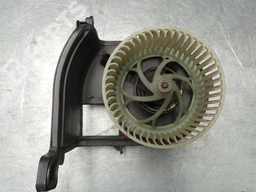 Heater blower motor RENAULT CLIO II (BB_, CB_) 1.2 (BB0A, BB0F, BB10, BB1K, BB28, BB2D, BB2H, CB0A,... 7701045554