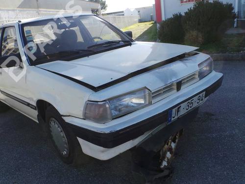 ROVER 200 I Saloon (XH) 213 S (73 hp) 62654