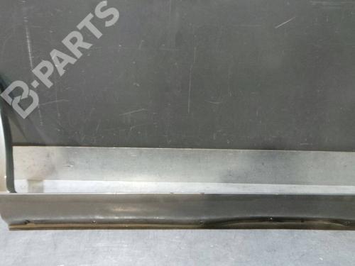 Right sideskirt HYUNDAI H-1 / STAREX Bus (A1) 2.5 TCi (99 hp) 87762-4A300;