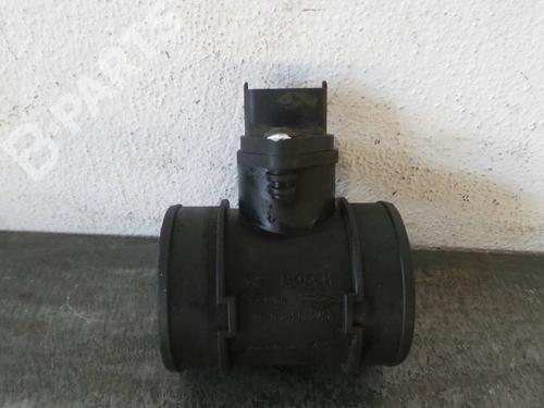 Mass air flow sensor OPEL VECTRA B Estate (J96) 2.2 DTI 16V (F35) 281002428