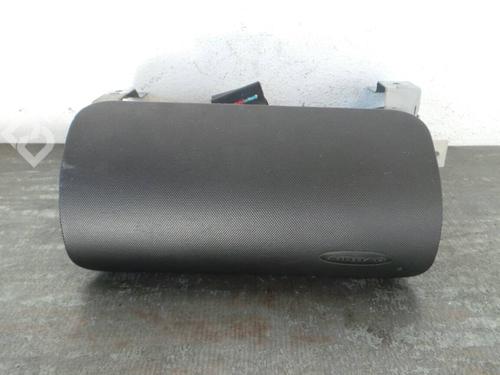 Airbag passager SEAT LEON (1M1) 1.4 16V (75 hp) 1J0880204K