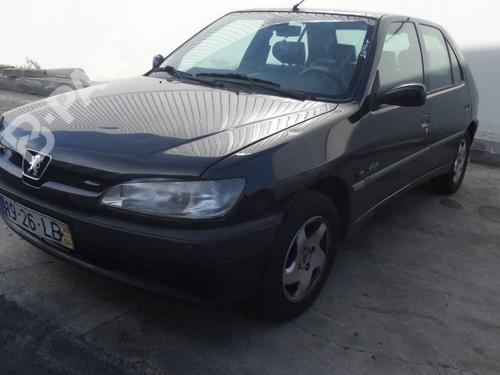 Right taillight PEUGEOT 306 Hatchback (7A, 7C, N3, N5) 1.4 | BP23082069C35