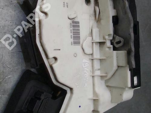 Rear right lock VW POLO V (6R1, 6C1) 1.4 TDI | BP4825710C99 