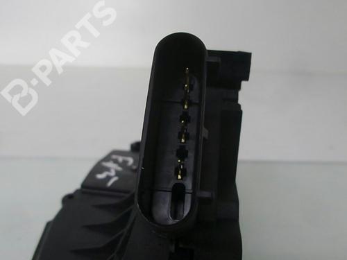 Zamek drzwi przednich prawych FORD FIESTA VI (CB1, CCN) 1.25 | BP5599132C97