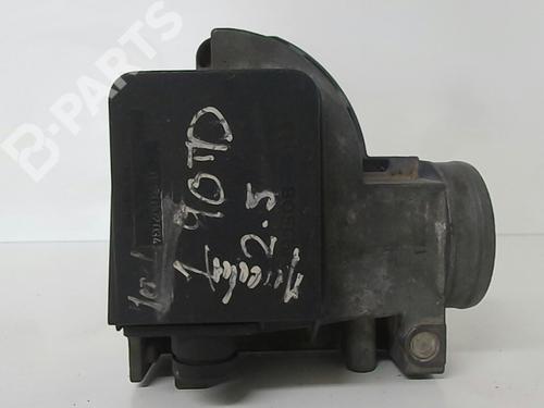 Used Mass air flow sensor MERCEDES-BENZ 190 (W201) [1982-1993]  5857225