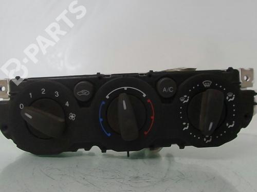 Commande Chauffage FORD FOCUS II (DA_, HCP, DP) 1.6 TDCi (109 hp) 6061206