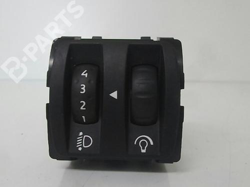 Used Electronic module RENAULT MEGANE III Grandtour (KZ0/1) 1.5 dCi (KZ09, KZ0D, KZ1G, KZ29, KZ14, KZ1W, KZ10, KZ1F,... (110 hp) 6137079