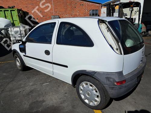 Zamek drzwi przednich prawych OPEL CORSA C (X01) 1.7 DI (F08, F68) | BP29747539C97 