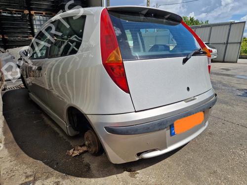 Used Parts FIAT PUNTO (188_) 1.2 16V 80 (188.233, .235, .253, .255, .333, .353, .639,... 4648586