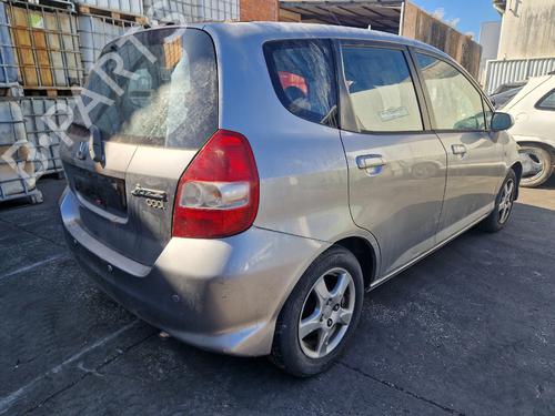 Brugte HONDA JAZZ II (GD_, GE3, GE2) 1.2 i-DSI (GD5, GE2) 4827143