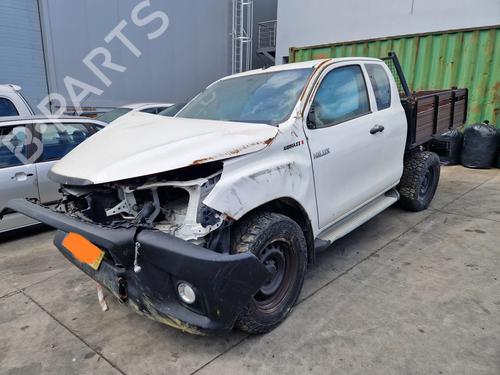 Ricambi TOYOTA HILUX VIII Pickup (_N1_) 2.4 D 4WD (GUN125_, GUN125R) 4830093
