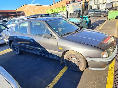 Used Parts NISSAN PRIMERA Hatchback (P10) 2.0 D 5003047