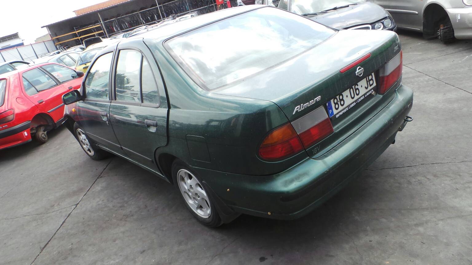 Nissan almera i n15