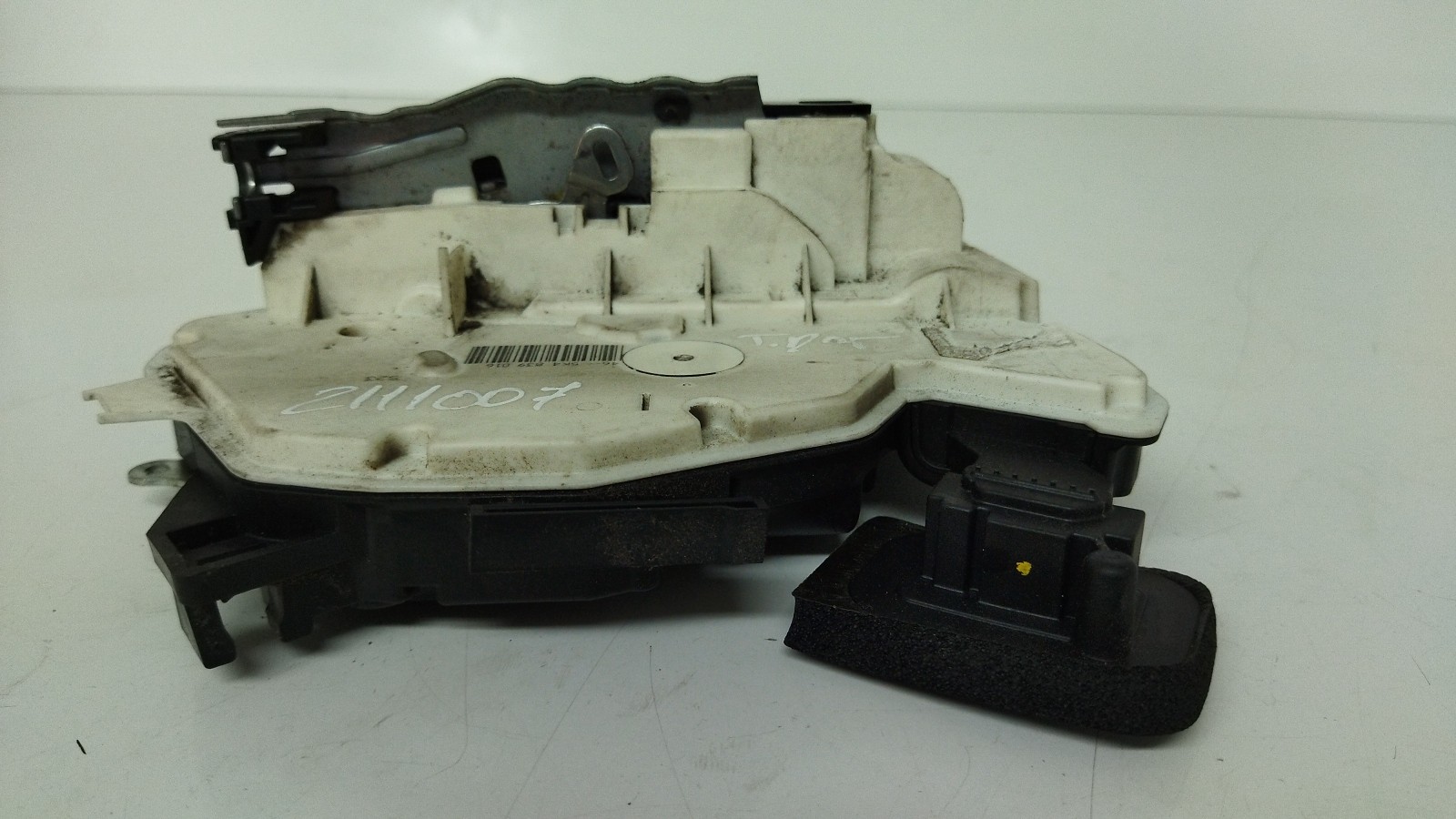 Rear right lock SKODA YETI (5L) 1.2 TSI 9133926 BParts