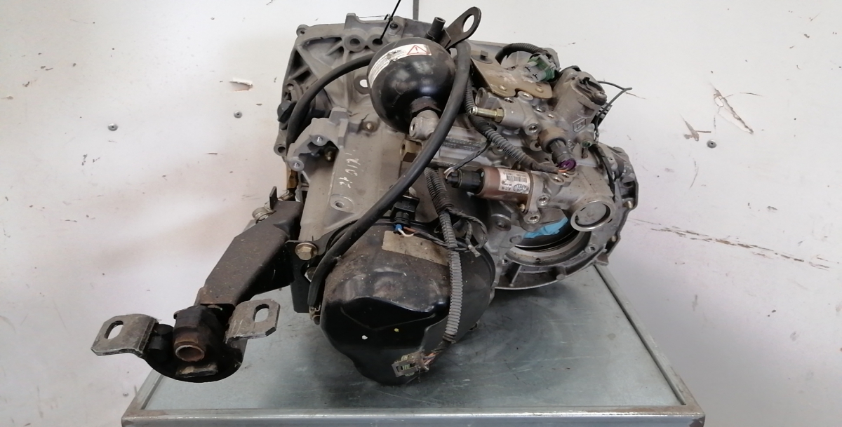 Automatikgetriebe RENAULT CLIO II (BB_, CB_) 1.2 16V (BB05, BB0W, BB11
