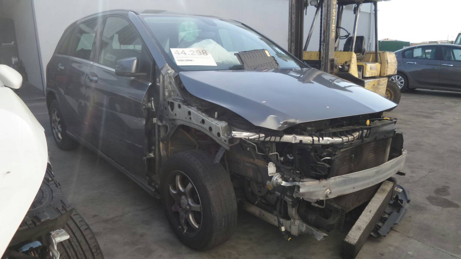 Left Front Fenders Mercedes Benz B Class W246 W242 B 180 Cdi 246 200 B Parts