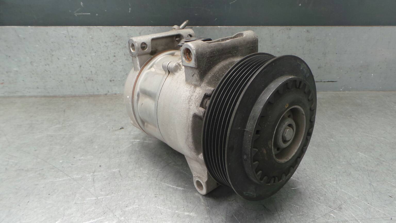 AC compressor PEUGEOT 308 SW II (LC_, LJ_, LR_, LX_, L4_) 1.6 HDi