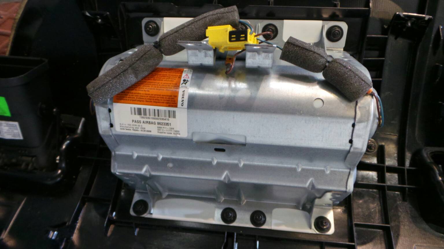 Airbag Kit VOLVO C30 (533) 2.0 30773786 8623349 6061062L0D 6061062R0D