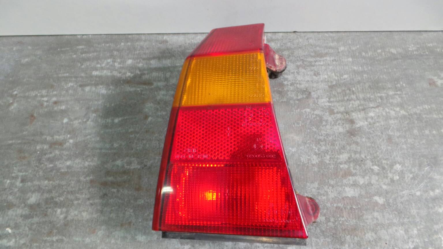 Cylindre De Frein Roue Arrière Gauche Compatible AX, Saxo, 106 - Remplacement Direct Bendix - Filetage M12x1.0 - Pour Modèles 1.0L à 1.6L (1986-2004)