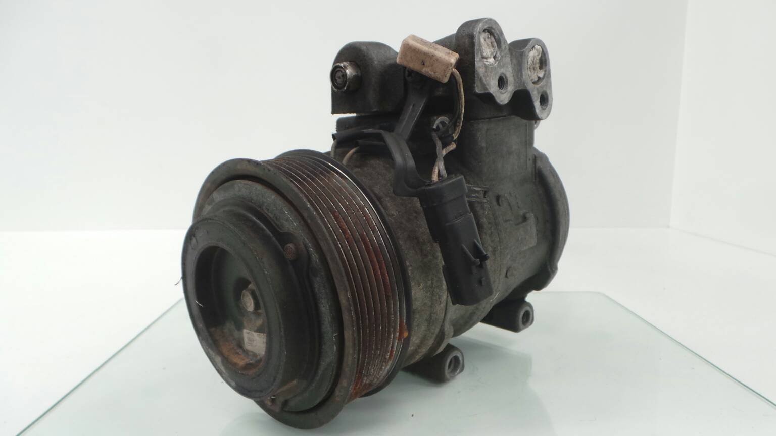 AC compressor JEEP GRAND CHEROKEE II (WJ, WG) 3.1 TD 4x4 4373426 BParts