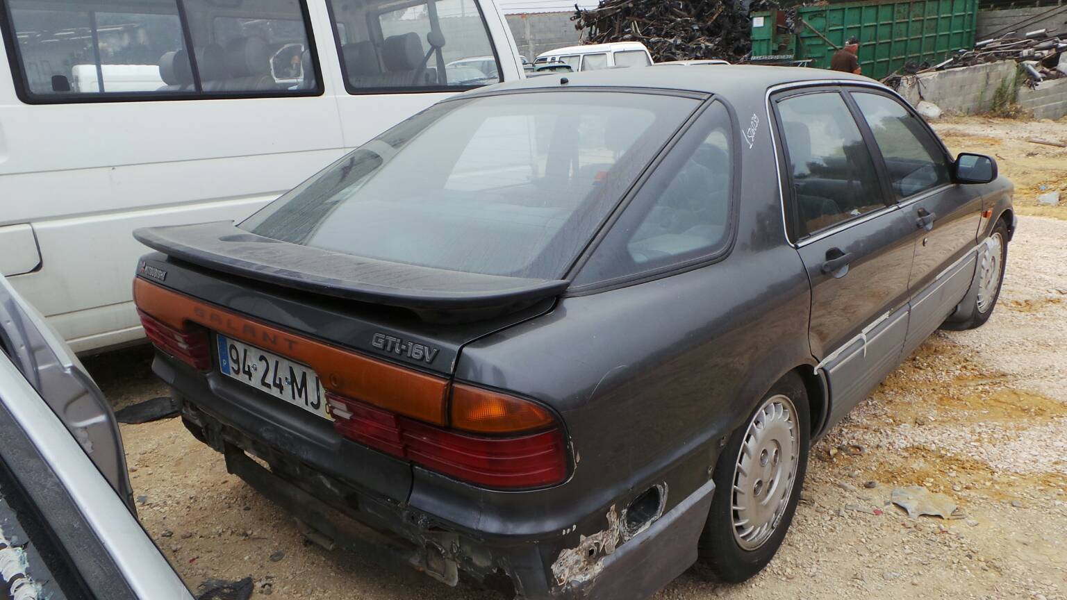 Mitsubishi galant iv