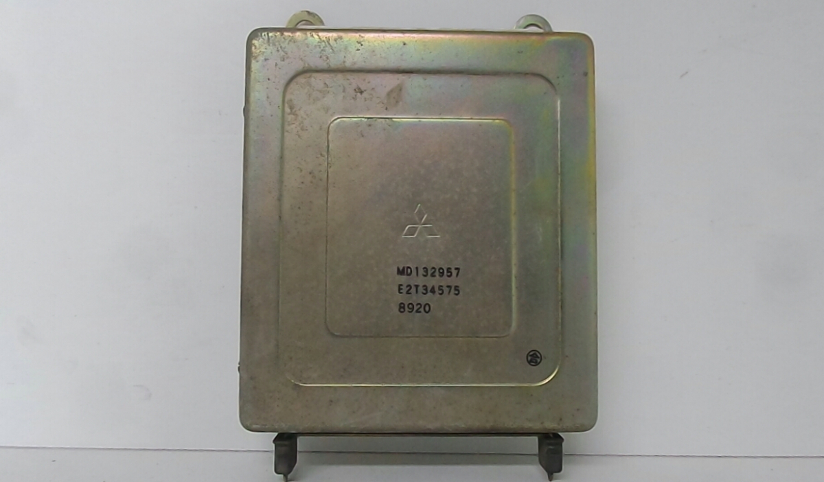 エンダーマンページ Amazon.com: OEG Parts New Windshield Wiper Motor Compatible