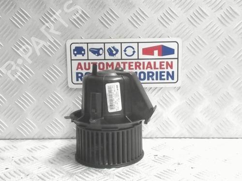 Used Heater blower motor Heater blower motor CITROËN C4 CACTUS 1.6 BlueHDi 100 (99 hp) 40472146 40472146