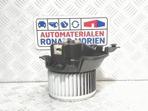 Used Heater blower motor Heater blower motor FIAT PUNTO EVO (199_) 1.3 D Multijet (84 hp) 40381182 40381182