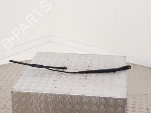 Used Front windshield wiper arm Front windshield wiper arm PEUGEOT EXPERT Van (V_) 2.0 BlueHDi 180 (177 hp) 40475701 40475701