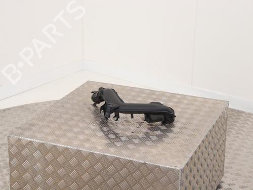 pipe-vw-golf-viii-cd1-da1-2019-40395844 main image