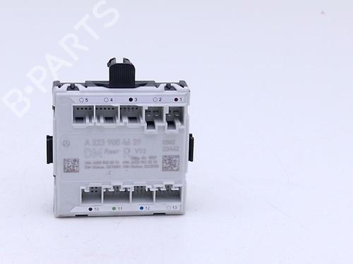 Used Electronic module Electronic module MERCEDES-BENZ C-CLASS T-MODEL (S206) C 180 (206.241) (170 hp) 40425945 40425945