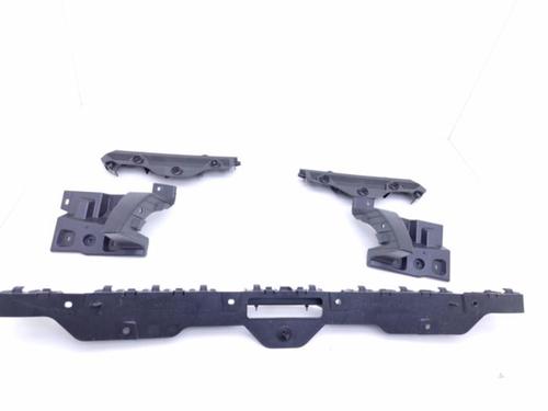 Used Rear bumper bracket Rear bumper bracket RENAULT AUSTRAL E-TECH 200 Hybrid (HGM2) (199 hp) 40425299 40425299