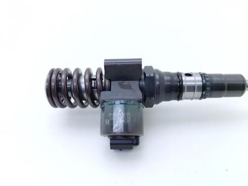 Injector VW GOLF V (1K1) 2.0 TDI 16V | BP40375889M100 - Image 2