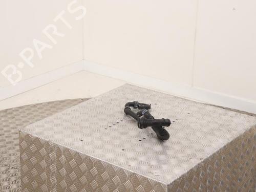 pipe-audi-q3-f3b-2018-40407039 main image