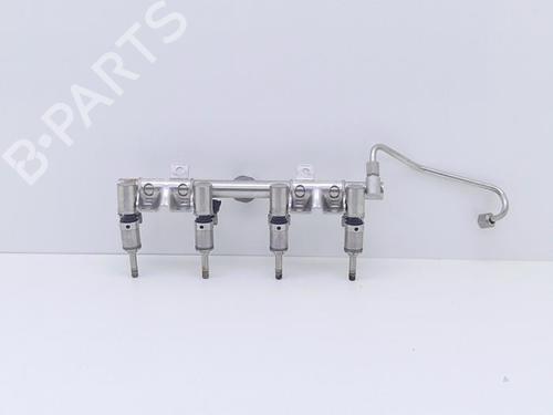 Used Injection rail Injection rail BMW 1 (F21) 116 i (136 hp) 40378125 40378125