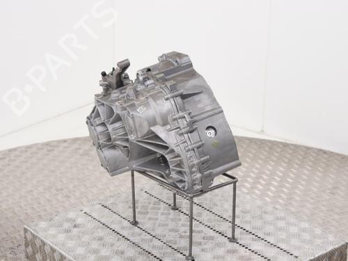 Used Gearbox Gearbox VW CRAFTER Bus (SYI, SYJ) 2.0 TDI FWD (177 hp) 40383075 40383075