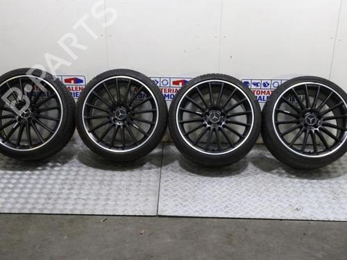 Used Wheel set Wheel set MERCEDES-BENZ CLA Coupe (C117) AMG CLA 45 4-matic (117.352) (381 hp) 40478850 40478850
