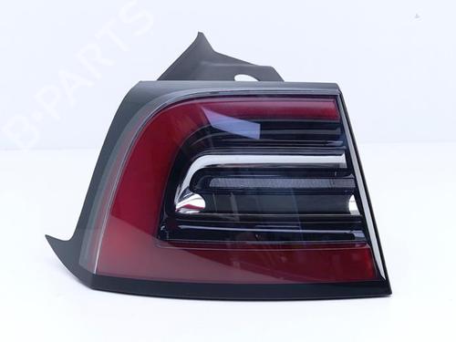 Used Left taillight Left taillight TESLA MODEL 3 (5YJ3) EV (283 hp) 40426076 40426076