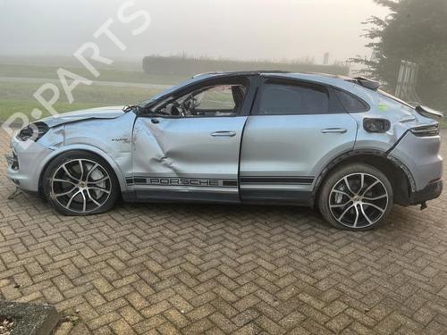 Display monitor PORSCHE CAYENNE (9YA) 3.0 AWD (9YAAA1) | BP40421519C48 - Image 11