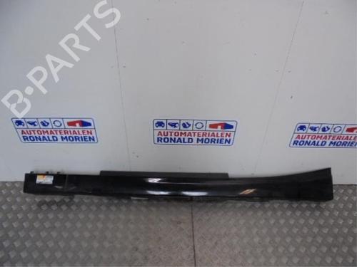 Used Left sideskirt Left sideskirt BMW 1 (F21) 116 d (116 hp) 40432023 40432023