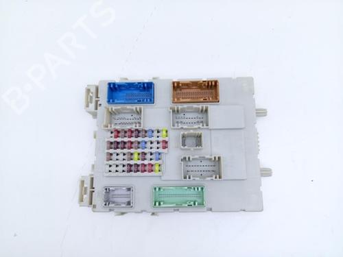Used Fuse box Fuse box VOLVO V40 Hatchback (525) T3 (152 hp) 40372651 40372651