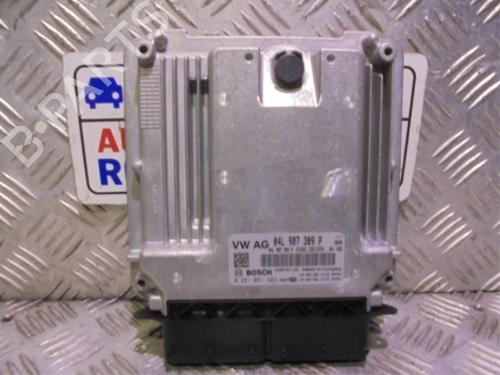 engine-control-unit-ecu-vw-passat-b8-variant-3g5-cb5-2014-40370816 main image
