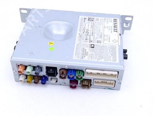 Used Control unit Control unit RENAULT AUSTRAL E-TECH 200 Hybrid (HGM2) (199 hp) 40425268 40425268