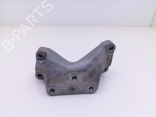 Used Gearbox mount Gearbox mount SEAT LEON (KL1, KLG) 1.5 TSI (150 hp) 40426308 40426308