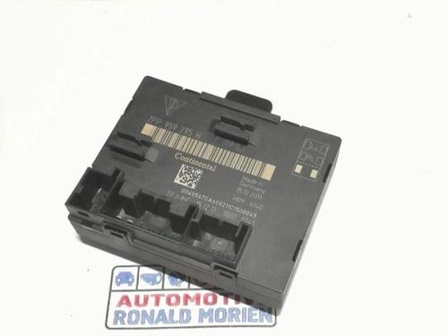 Used Electronic module Electronic module PORSCHE PANAMERA (970) 3.0 D (250 hp) 40482736 40482736