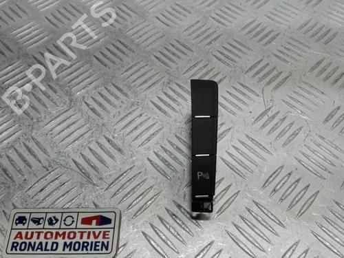 Used Switch Switch VW GOLF VII (5G1, BQ1, BE1, BE2) 1.6 TDI (110 hp) 40427797 40427797
